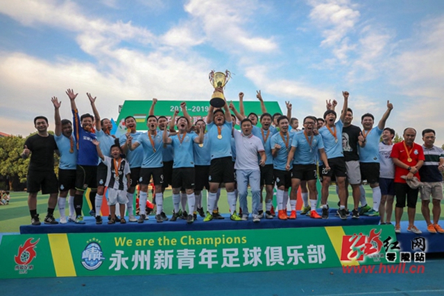 约基奇27+20+10穆雷压哨绝杀 掘金险胜湖人2-0